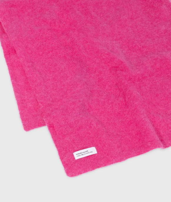 Scarf soft knit bright pink - 10 days