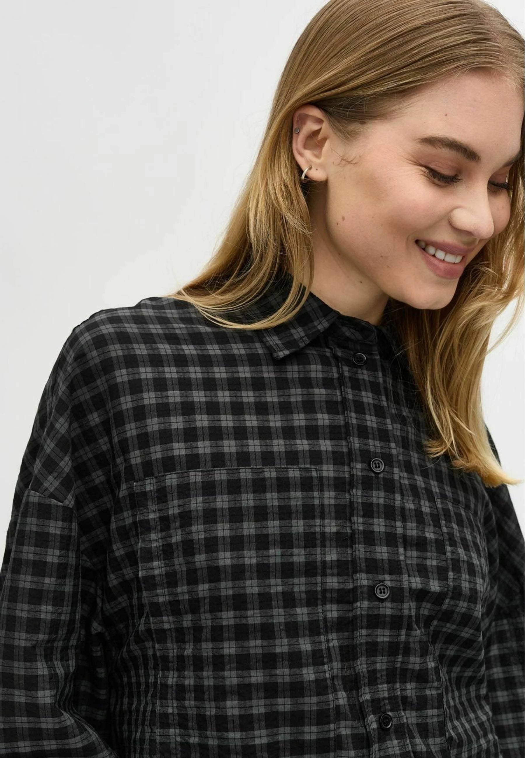 Kaella check blouse black greyish - mbyM