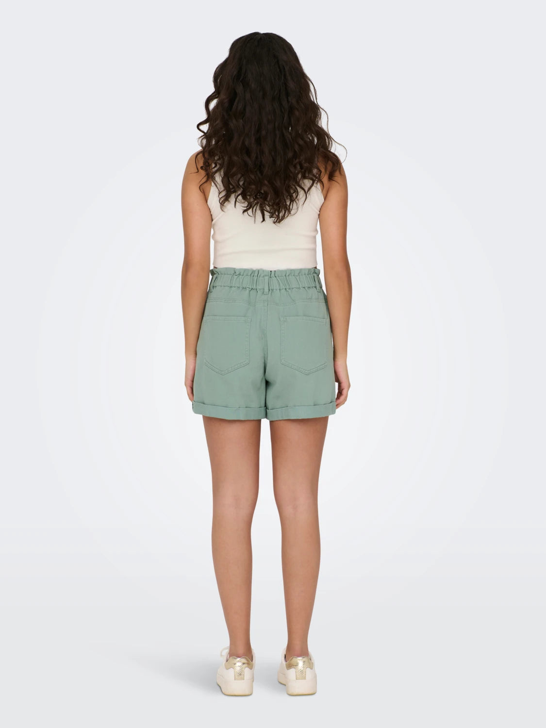 Zizzy Loose HW shorts chinois green - JDY