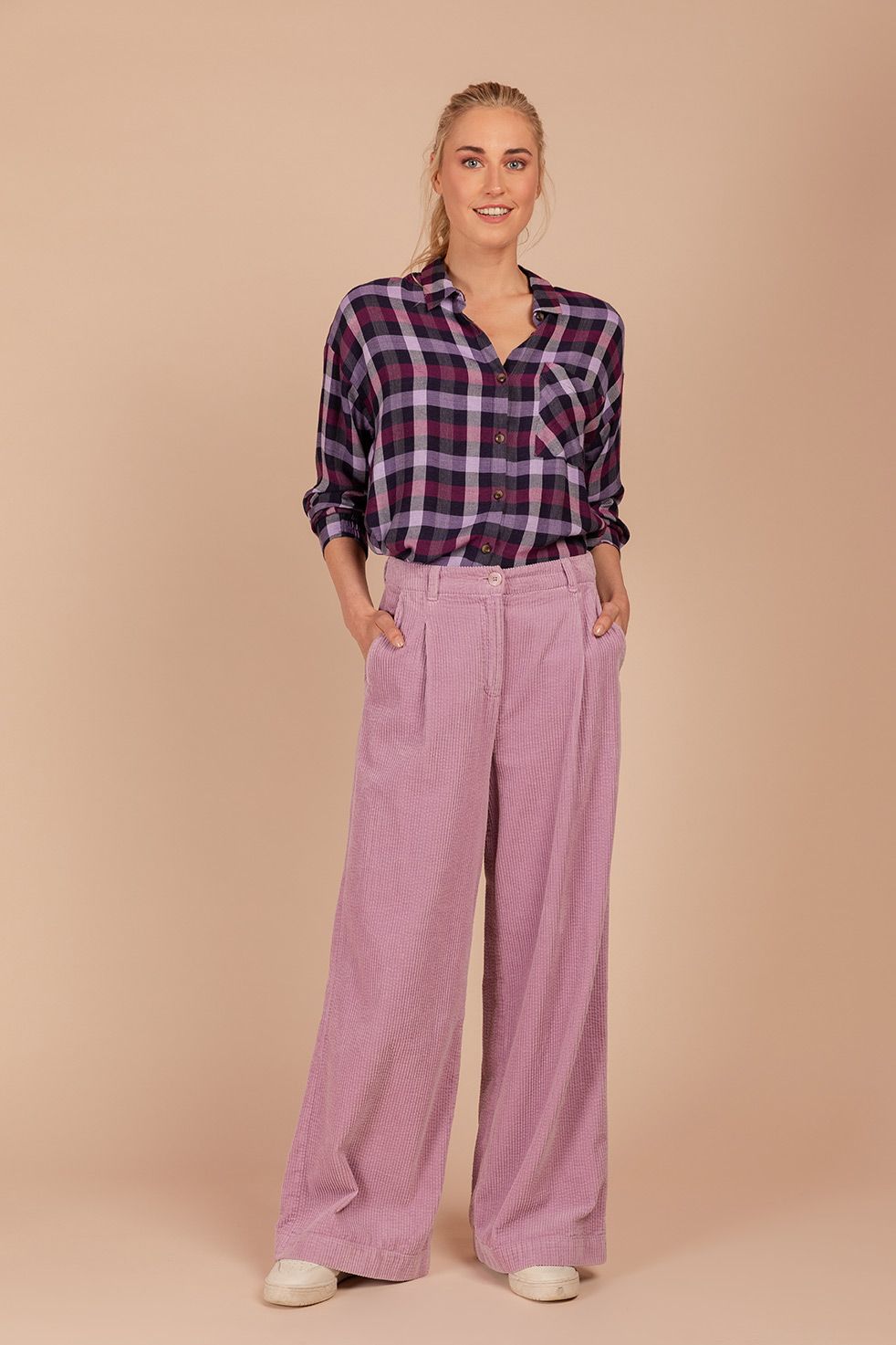 7510 WE broek soft pink - Four Roses